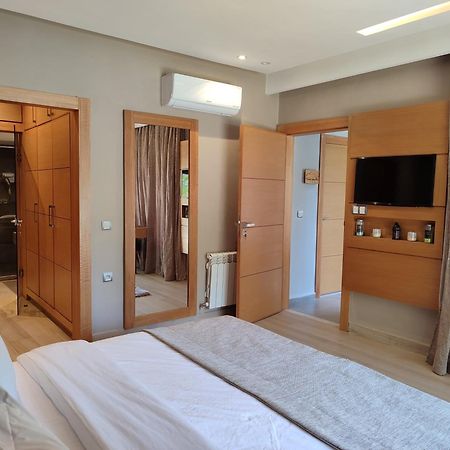 Riad Bella Montana Aïn Cheggag エクステリア 写真