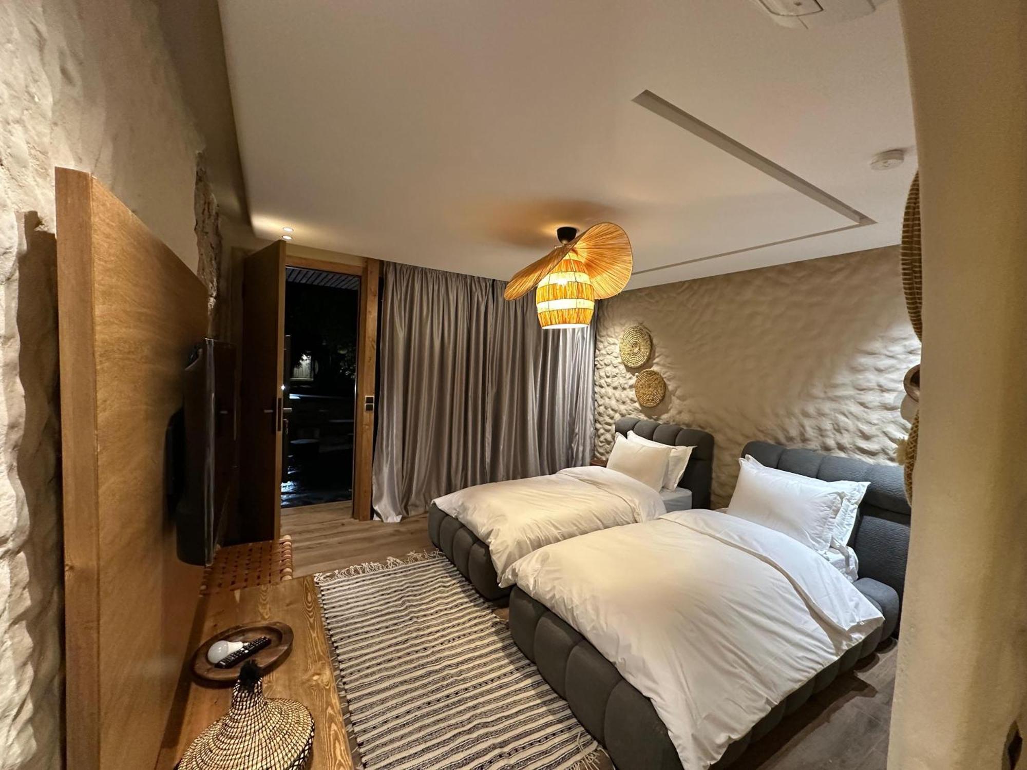 Riad Bella Montana Aïn Cheggag エクステリア 写真