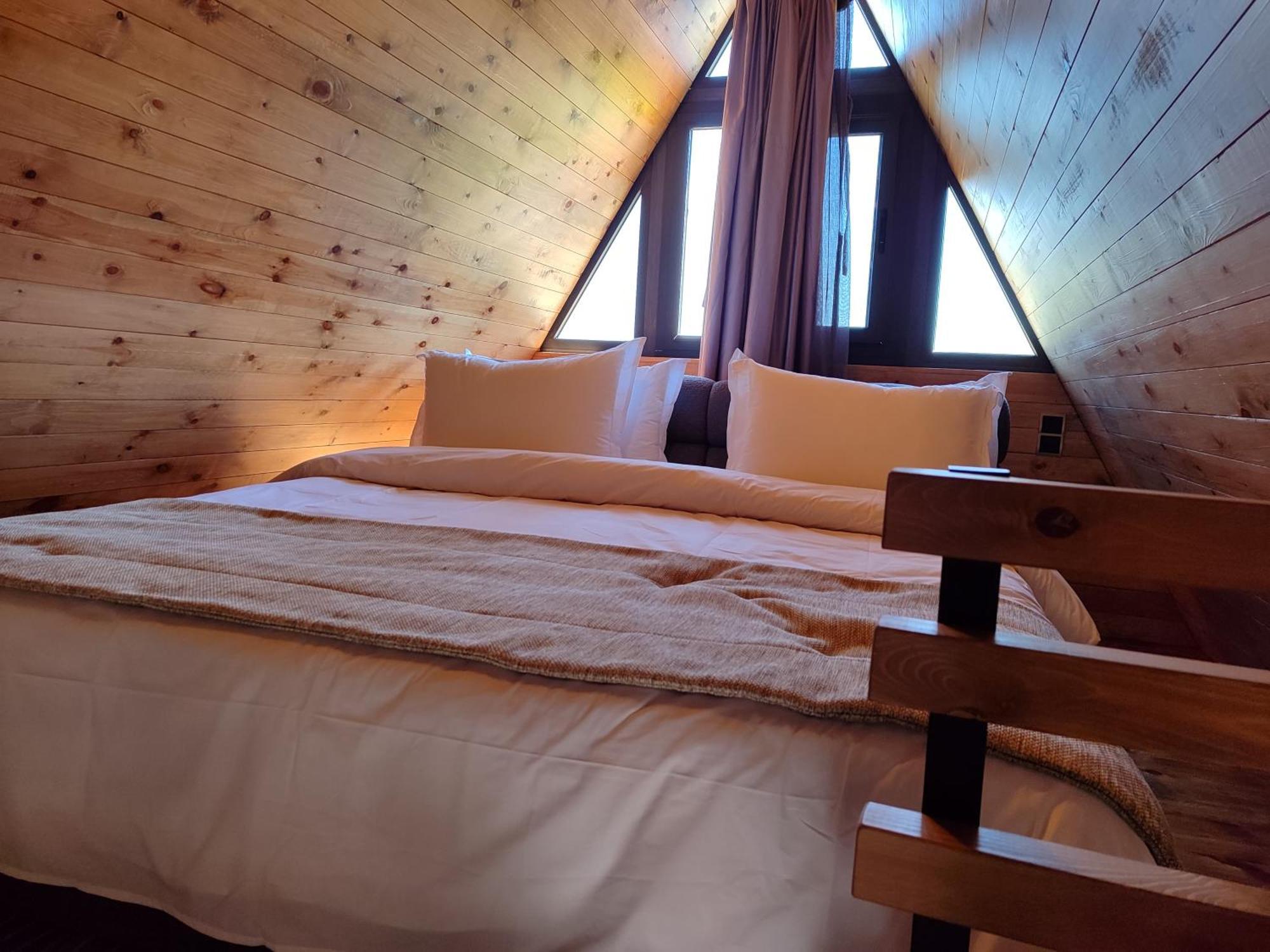 Riad Bella Montana Aïn Cheggag エクステリア 写真